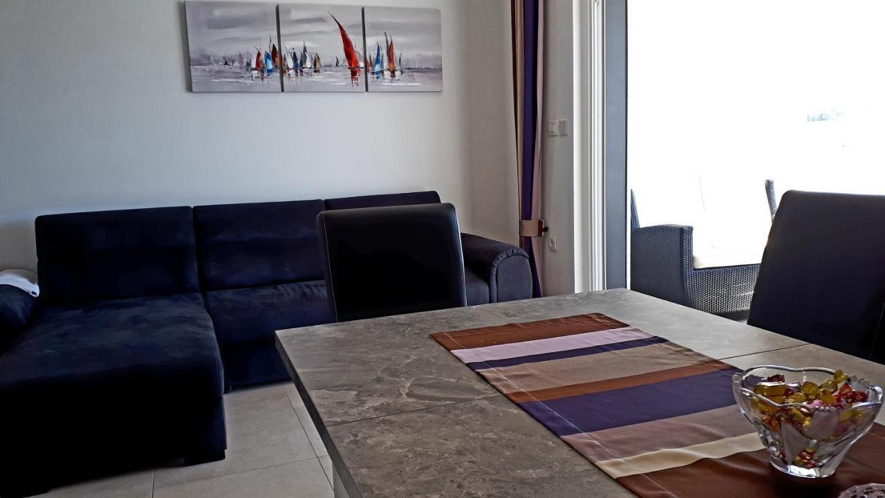 Apartment Villa Vala Малинська Екстер'єр фото