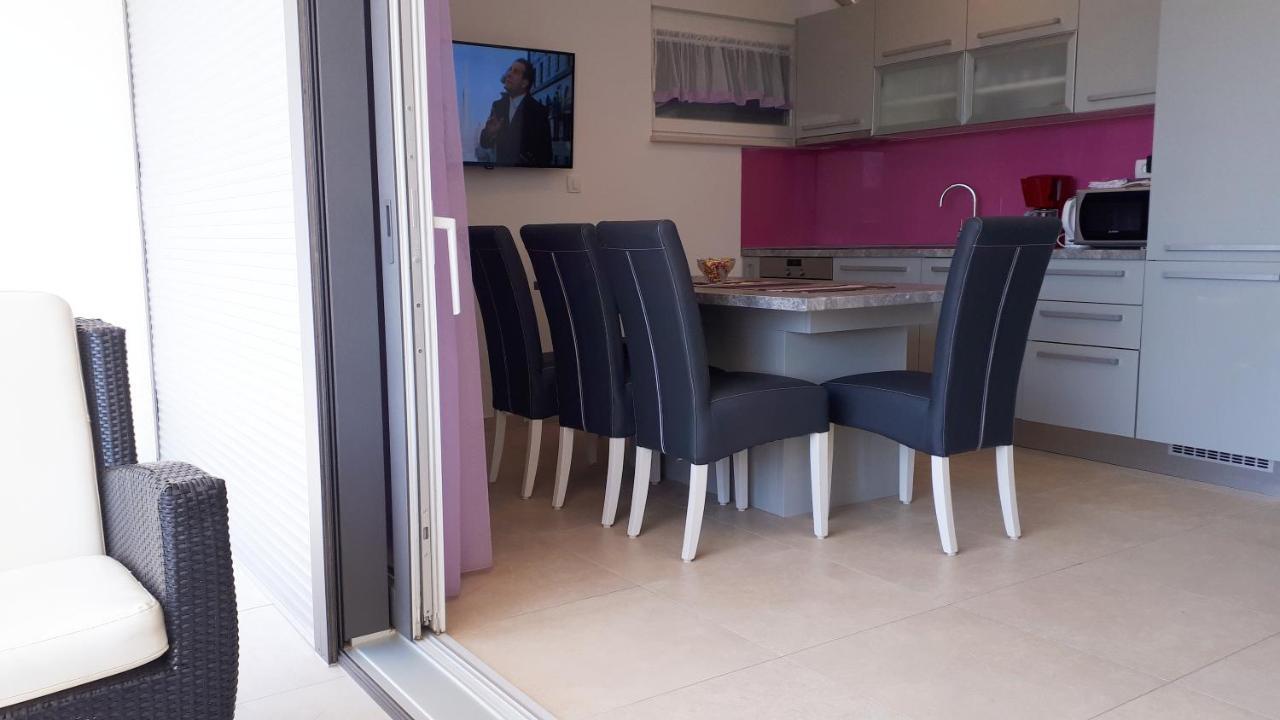 Apartment Villa Vala Малинська Екстер'єр фото
